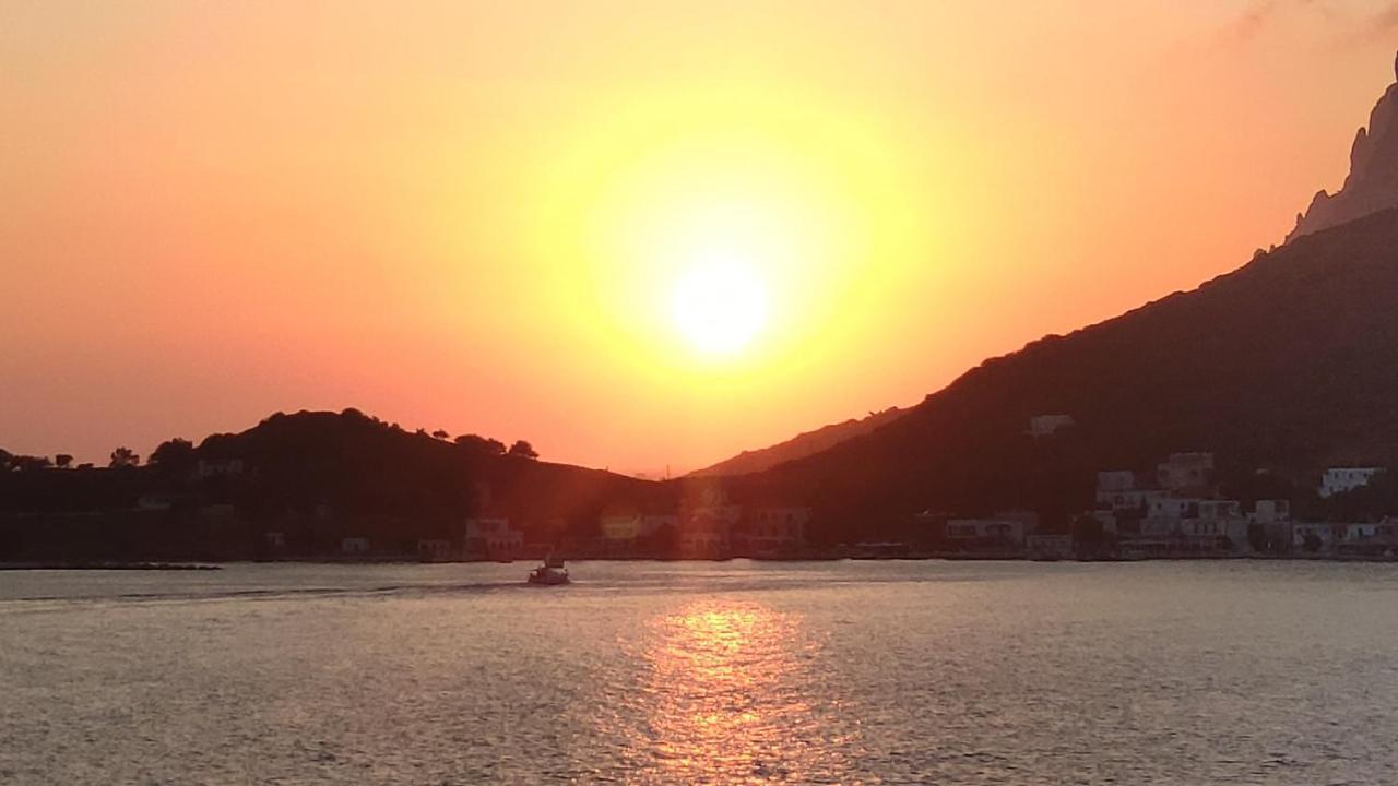 Melina's Sunset Appartement Myrties
