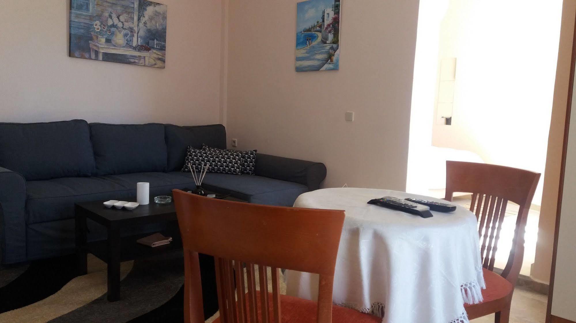 Melina's Sunset Appartement Myrties